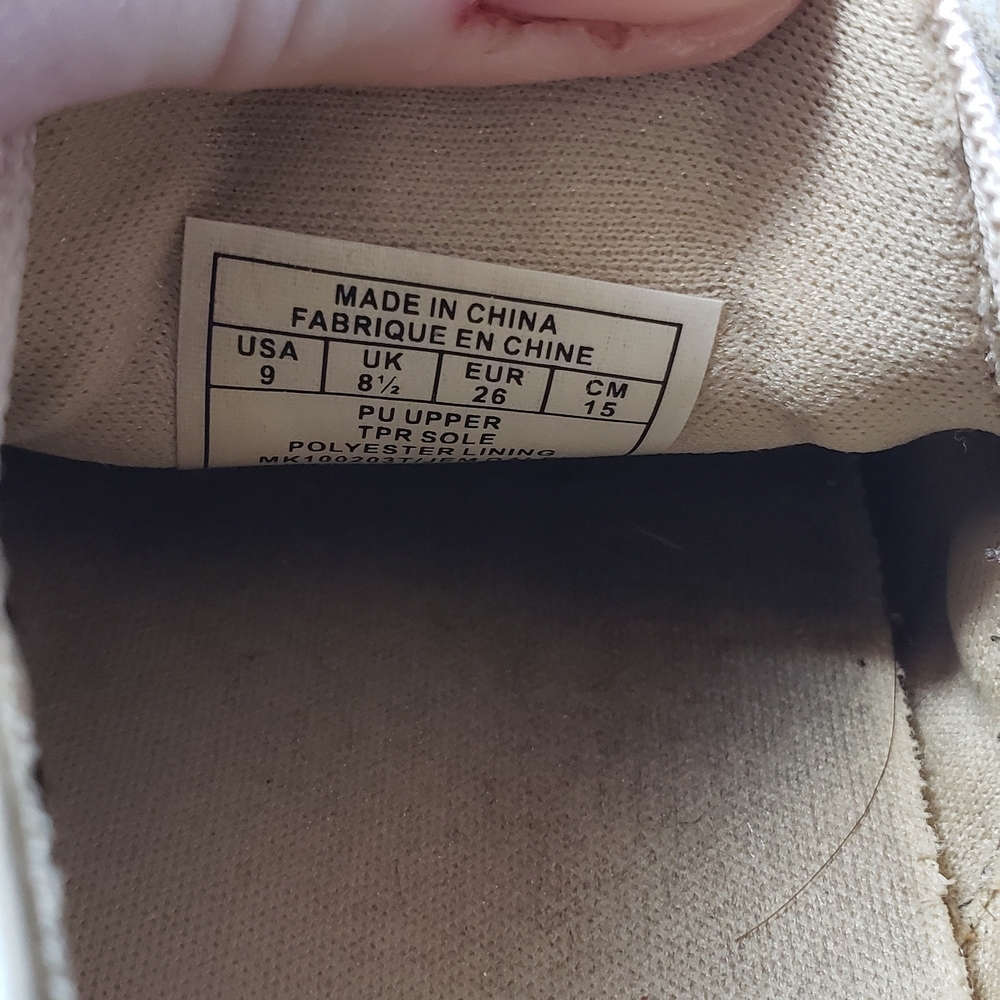 MICHAEL Michael Kors Kids Cream Slip-On Sneakers - Picture 4 of 6